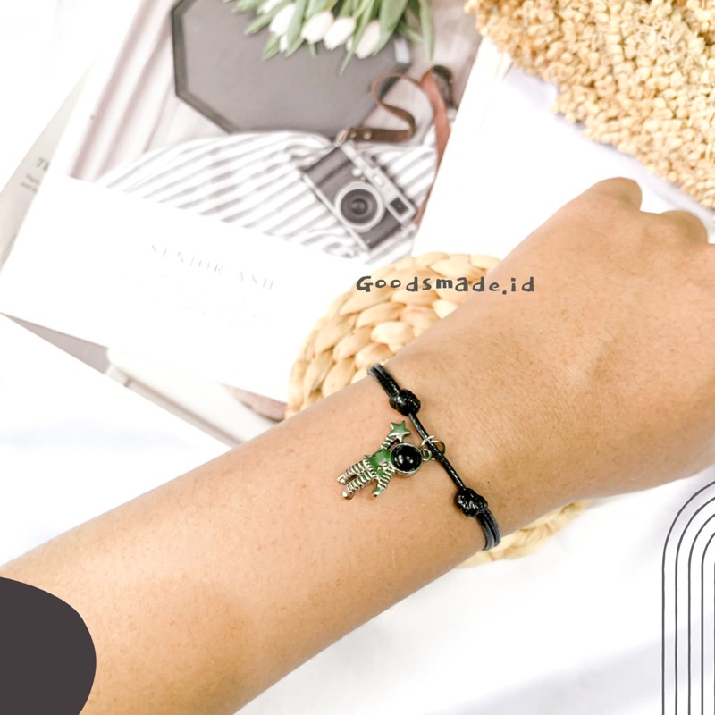 GELANG COUPLE ASTRONOTT MAGNET