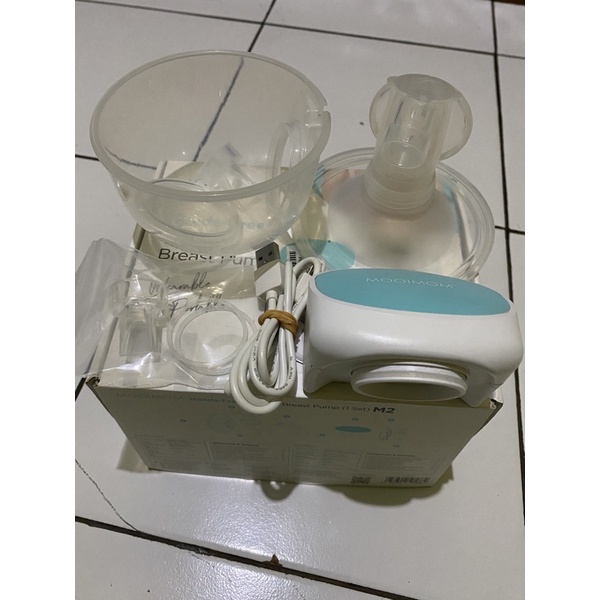 preloved mooimom breast pump hands free