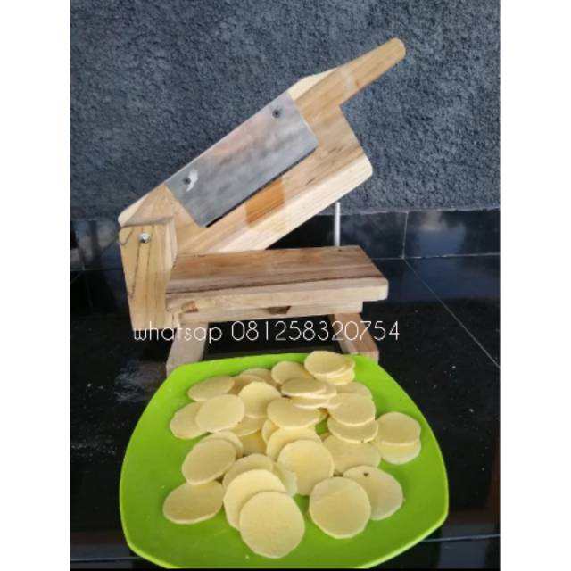 

Pengiris model gunting