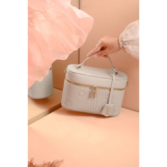 open jastip odysee bag by heylocal