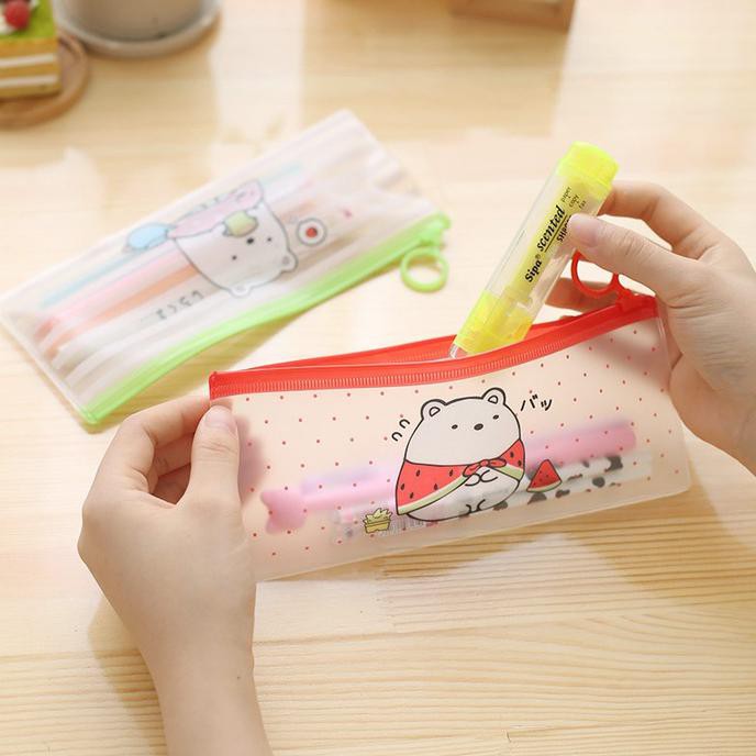 

Tp0032 Tempat Pensil Sumikko Gurashi / Tempat Kosmetik - Hijau