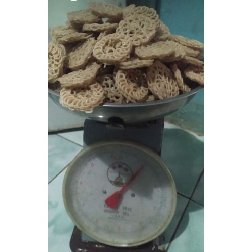 

Kerupuk Bandung mentah 1kg