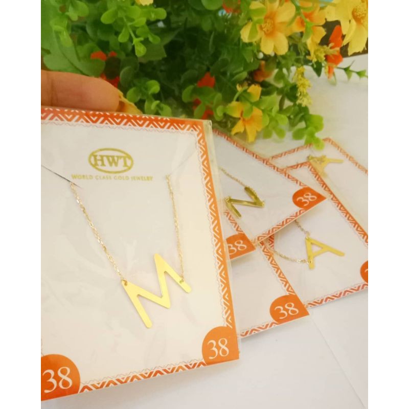 Kalung alphabet huruf M dan A