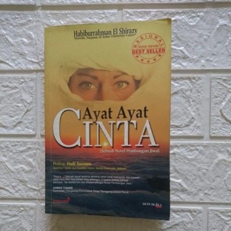 Novel Ayat Ayat Cinta