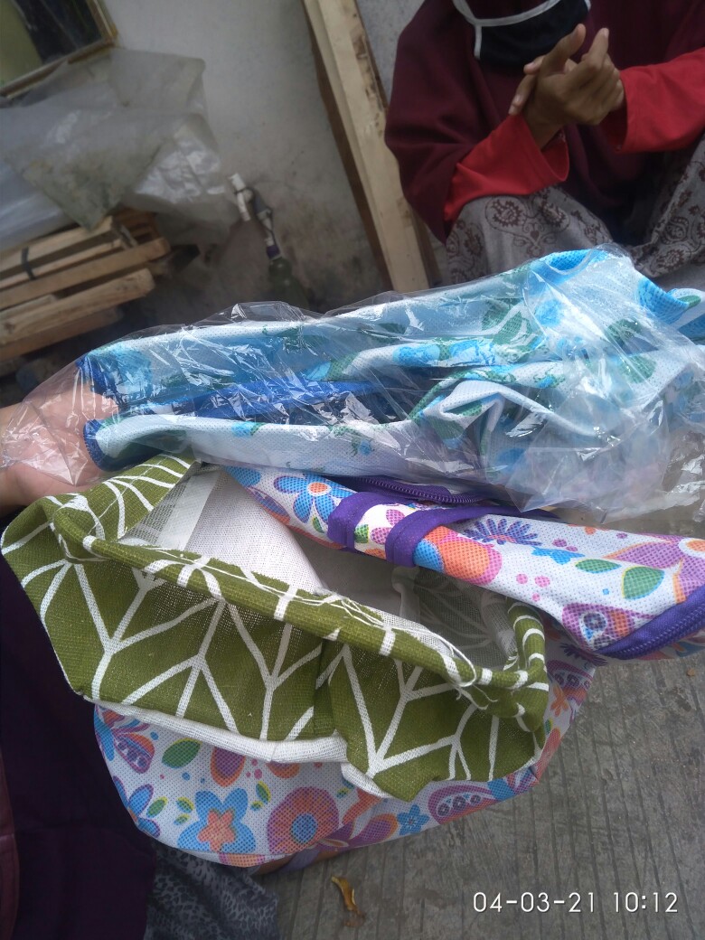 Tas Piring Sarung Piring Tempat Piring Mangkuk Motif Warna