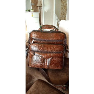 Tas kerja pria second preloved Original Full Kulit Domba sangat Layak diPakai Kerja dikantor /acara