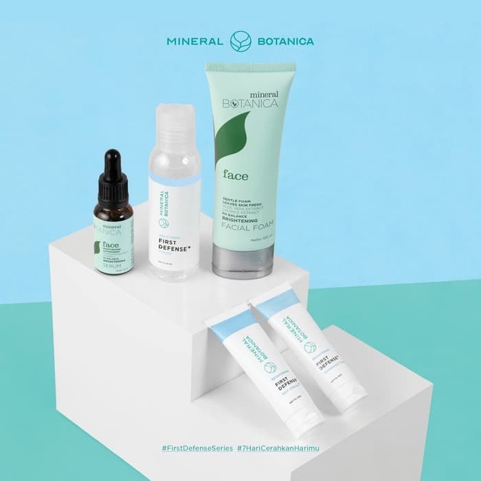 MINERAL BOTANICA First Defense Brightening Bundling Set - Paket