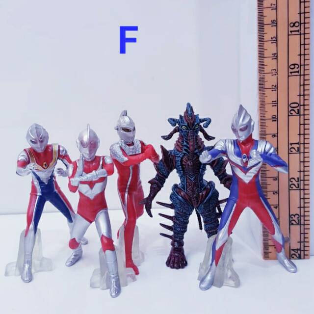 Figure Ultraman F set