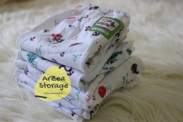 6 pcs celana pendek size S - M motip animal