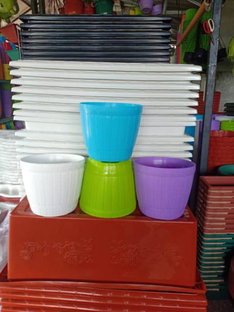 Pot bunga warna warni gentong kayu 19cm