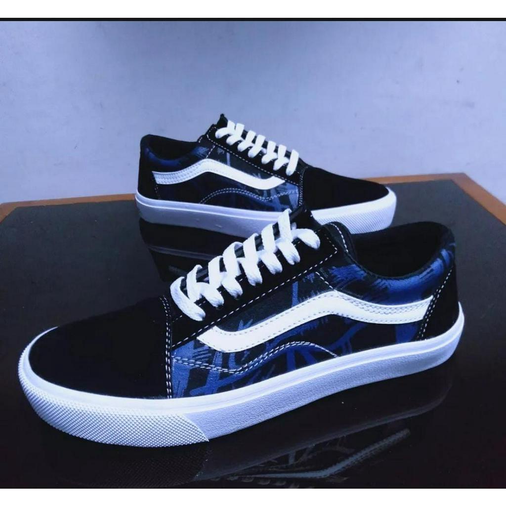 sepatu sneakers pria trendi old school TERBARU !!!