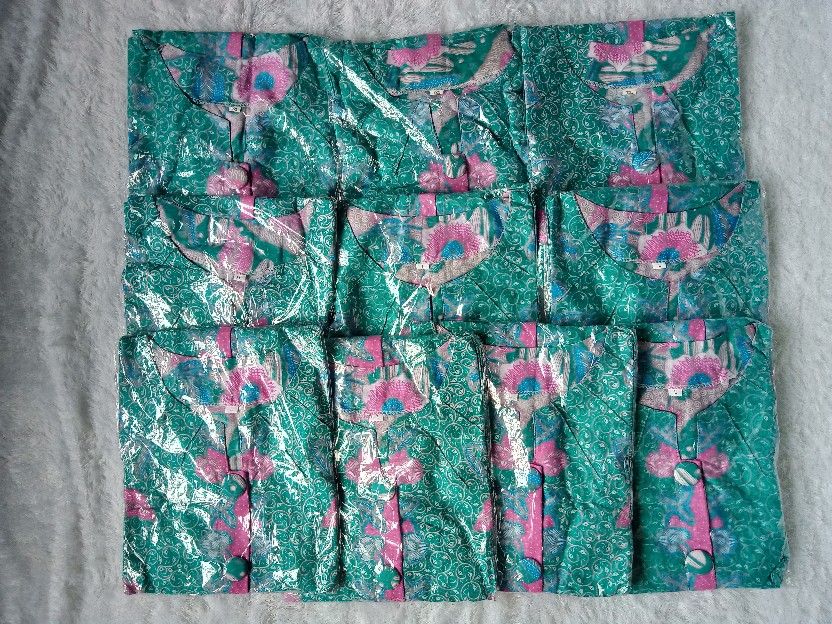 Maura Couple - Sania Ruffle Batik Couple Ori Ndoro Jowi Garansi Termurah Shopee - Batik