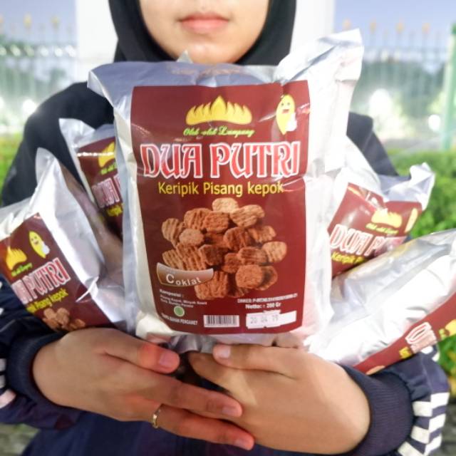 

Keripik Pisang Kepok Dua putri rasa Coklat