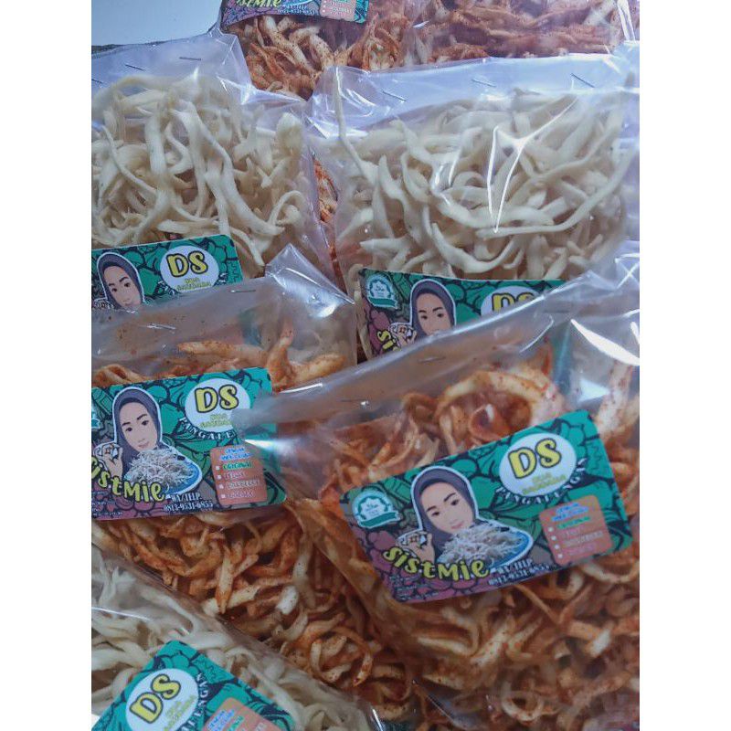 

Sistik mie pedas Ds 250 gr