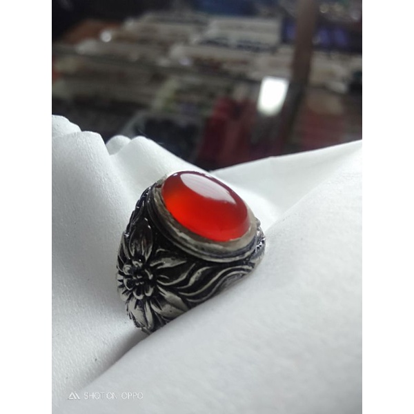 Batu cincin akik darah