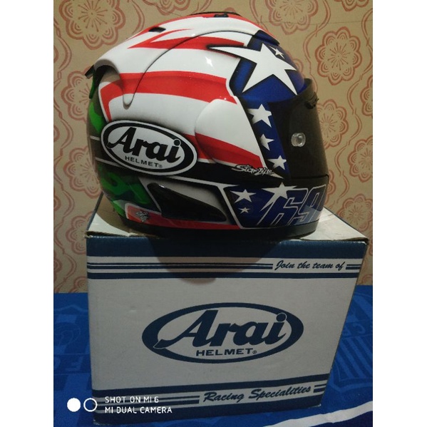 helm Arai basic cargloss