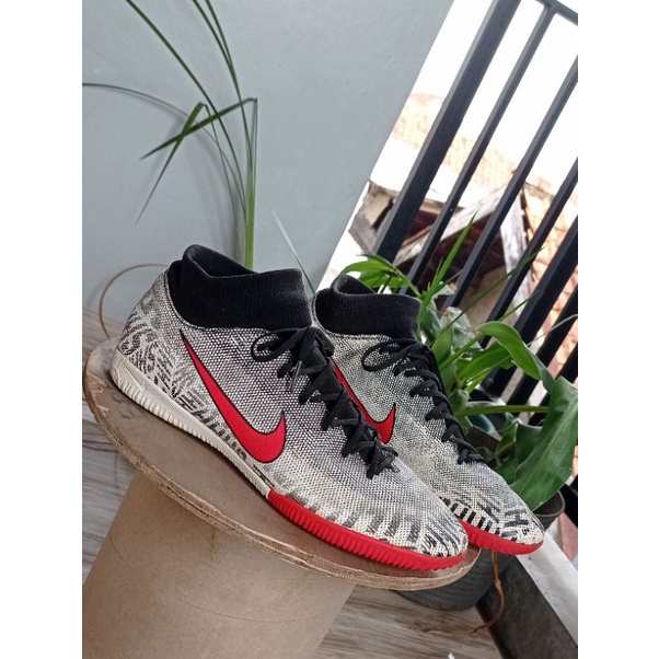 sepatu futsal nike superfly 6 academy