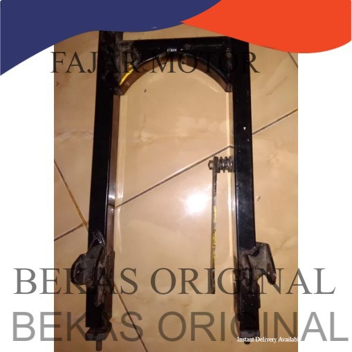 Swing arm Fork Belakang Yamaha Fizr vega lama original