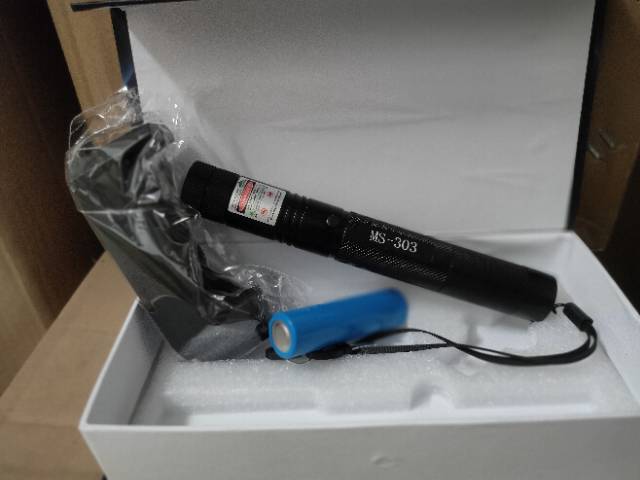 Green Laser Pointer 303 / Laser Jarak Jauh