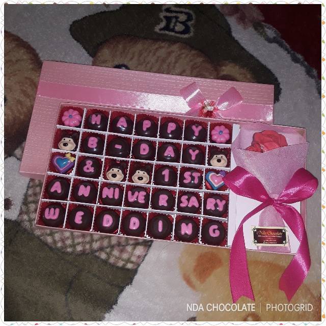 

COKLAT ULTAH/ANNIVE"ROMANTIC AND EXCLUSIVE