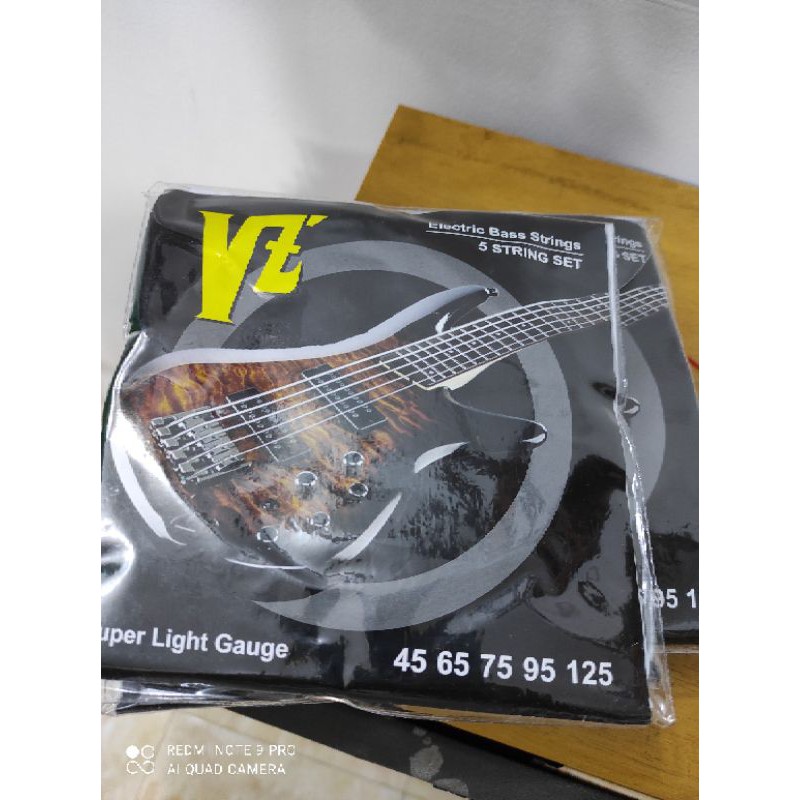 SENAR BASS 5 STRINGS ANTI KARAT IMPORT