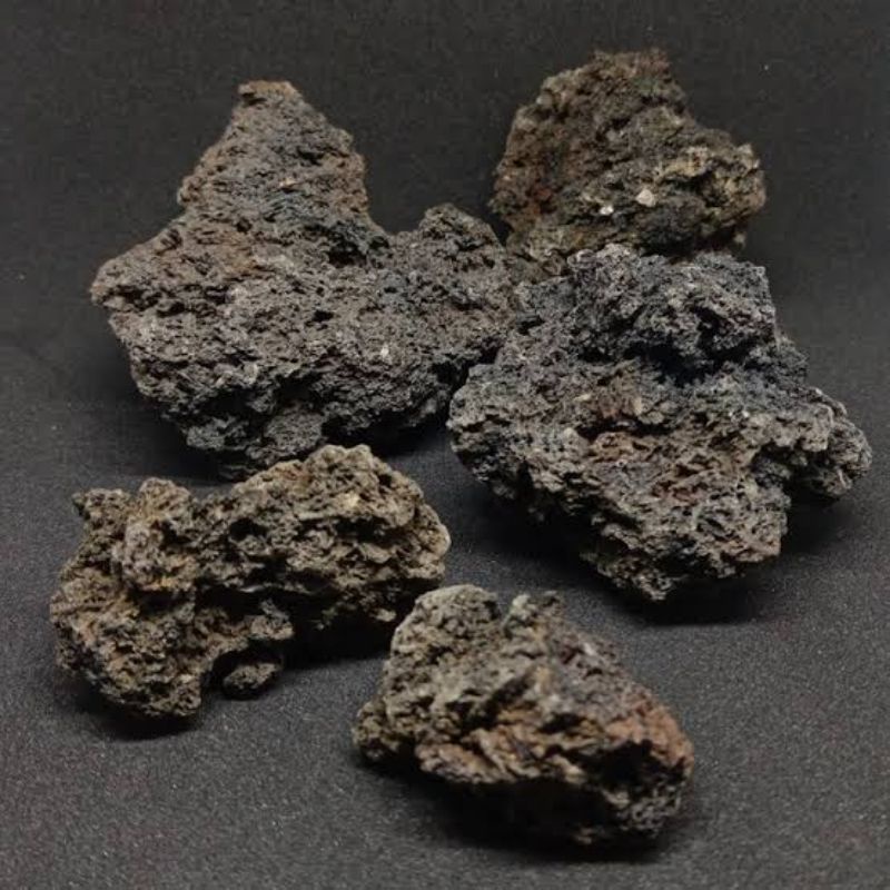 Batu Lava Rock Hitam