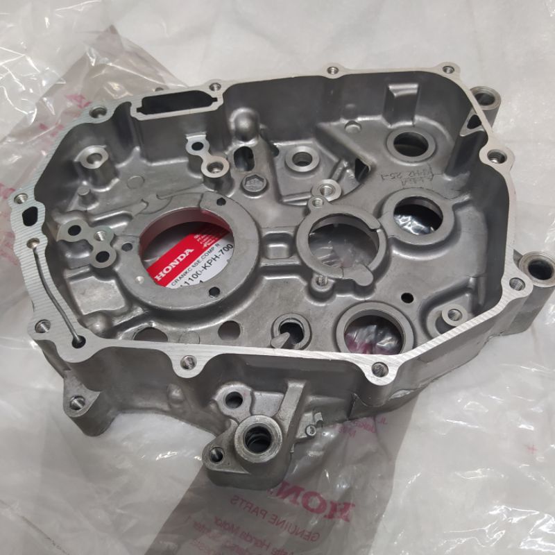 Crankcase (Blok Mesin) - Supra X 125 & Supra X 125 Fi - Kode Part 11100-KPH-700