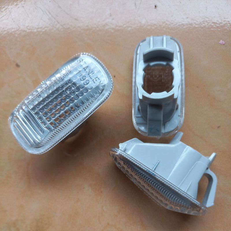 mika lampu sein sen samping mobil honda mobilio ori satuan