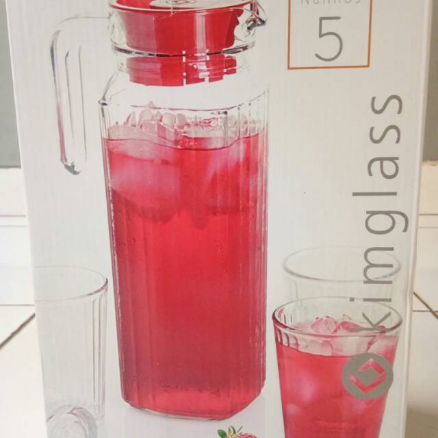 Pitcher set merk Kimglass Nannos