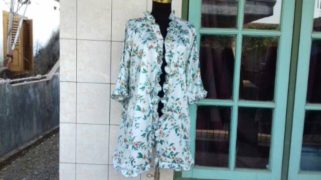 Outer Design Baru Corak Bunga