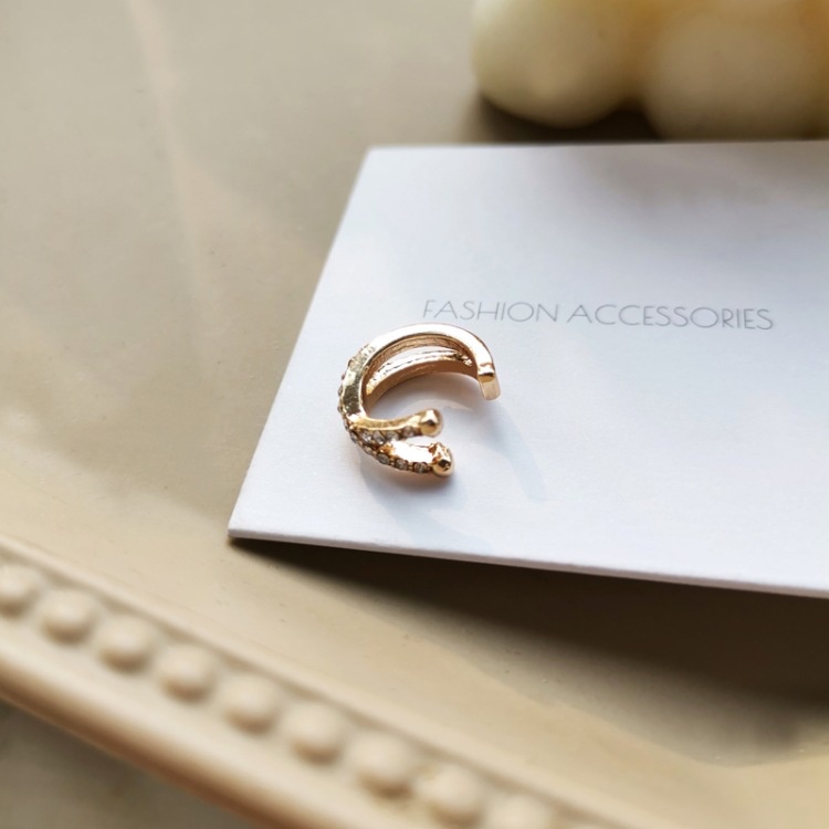 Manado A110 Anting Aksesoris Wanita Super Cantik dan Mewah Berkualitas Tinggi RubyBeauty