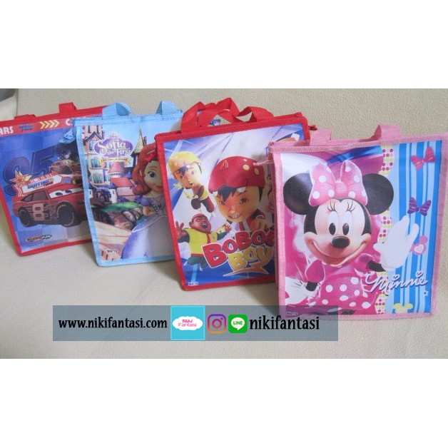 

Tas Tenteng Kotak Kartun Bingkisan Ulang Tahun Anak