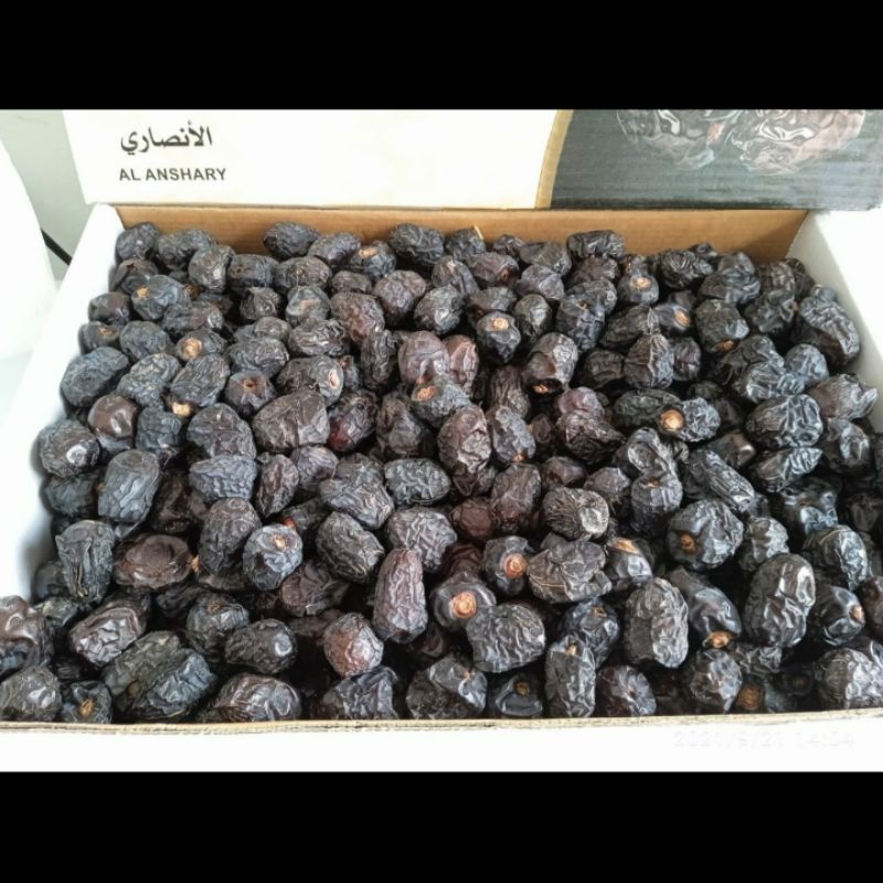 

kurma ajwa 1000gr