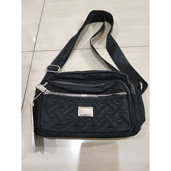 Tas Wanita Slempang Ori Chibao 00372-22-30