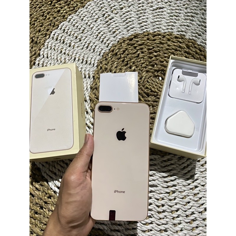 iPhone 8+ 64gb