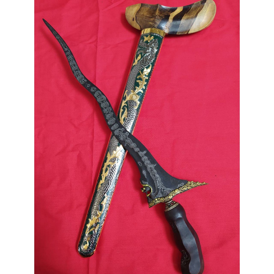 Keris Naga Siluman Kinatah Pamor Melati Tinumpuk