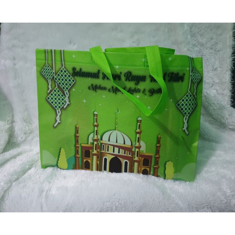 

Tas Hampers Laminasi / Bingkisan Lebaran / Goodiebag Idul Fitri Spunbound Kuat