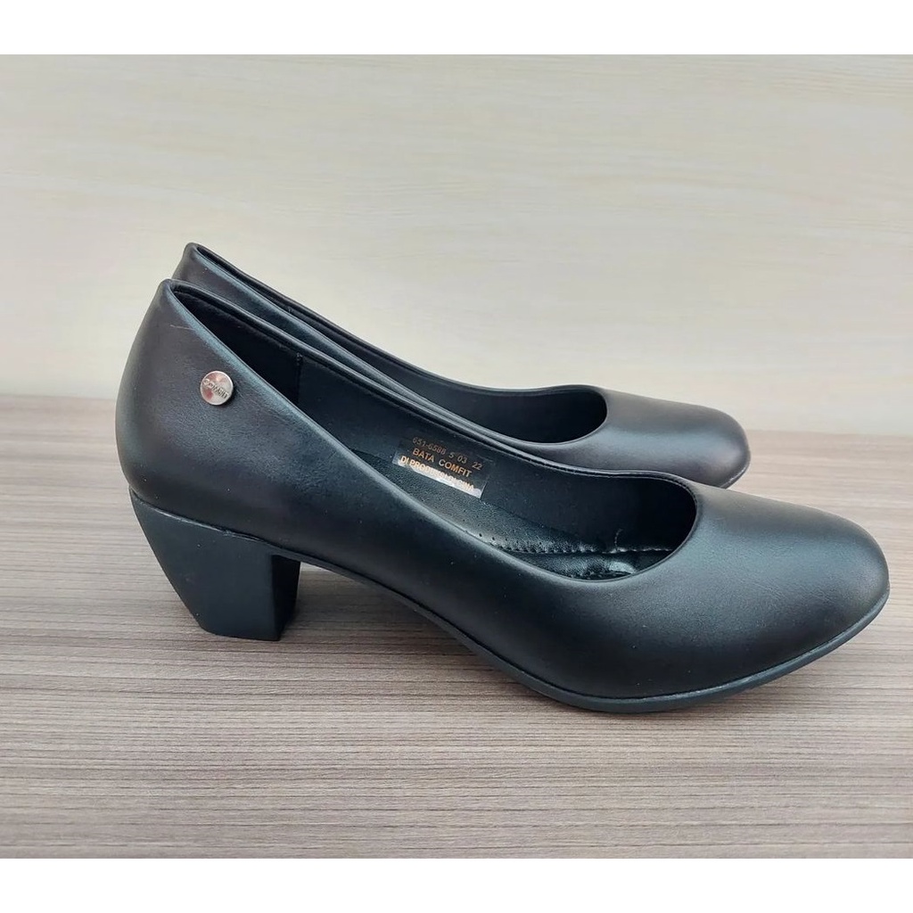 Bata Comfit Sepatu Pantofel Wanita 5CM