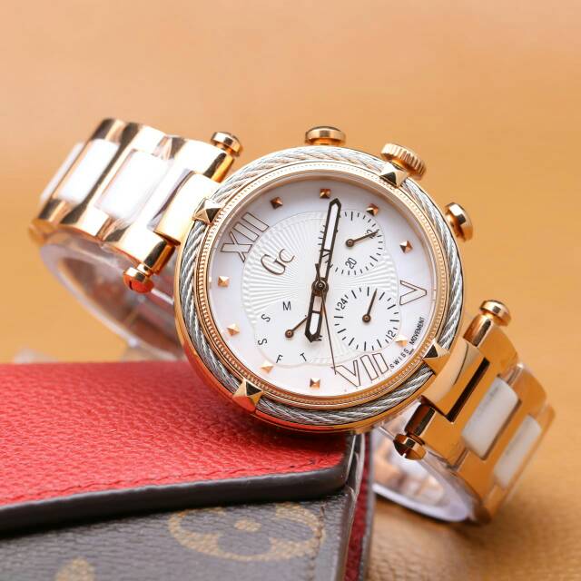 JAM TANGAN CEWEK/WANITA GC CHRONO AKTIF RANTAI CERAMIC STAINLEES STEEL ELEGANT HARGA BERSAHABAT.
