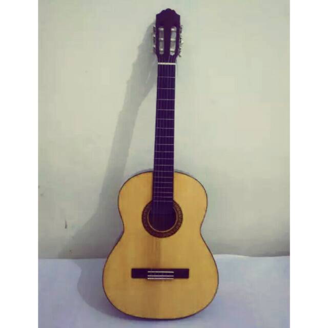 Gitar yamaha classic c315 second bekas