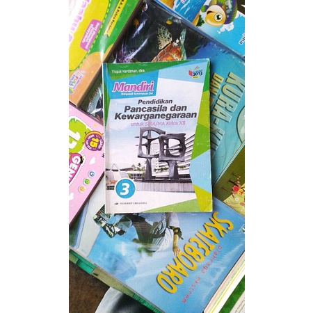 MANDIRI PPKN KELAS 12 SMA (ERLANGGA)