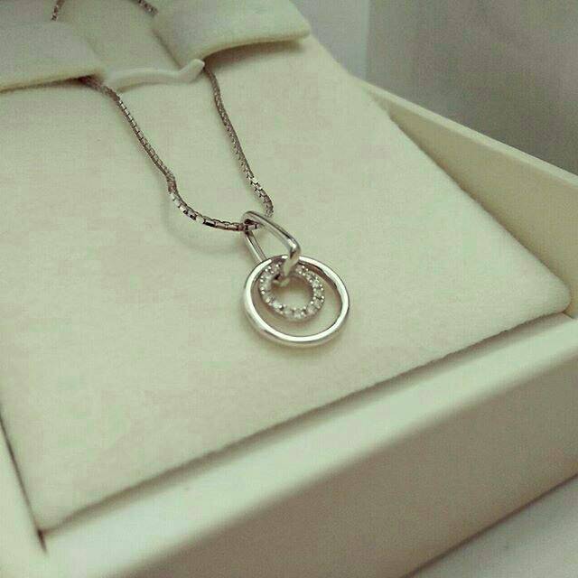 Kalung emas putih + liontin berlian dua lingkaran 1235 by orori