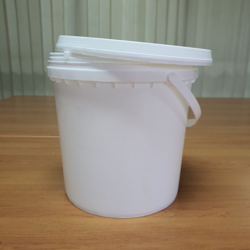 (BARU) Ember Plastik 4 Liter / Pail 4 Liter (4.5KG) untuk Cat / Makanan / Packaging (PUTIH GADING)
