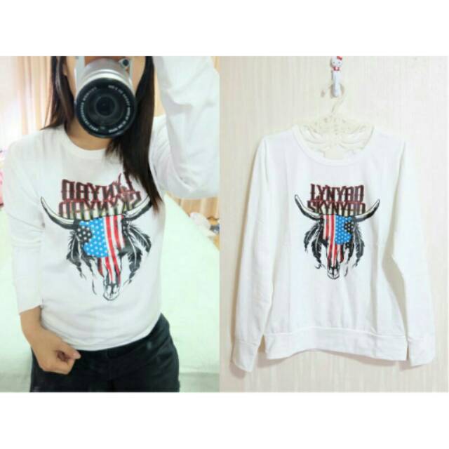 Sweater usa skull