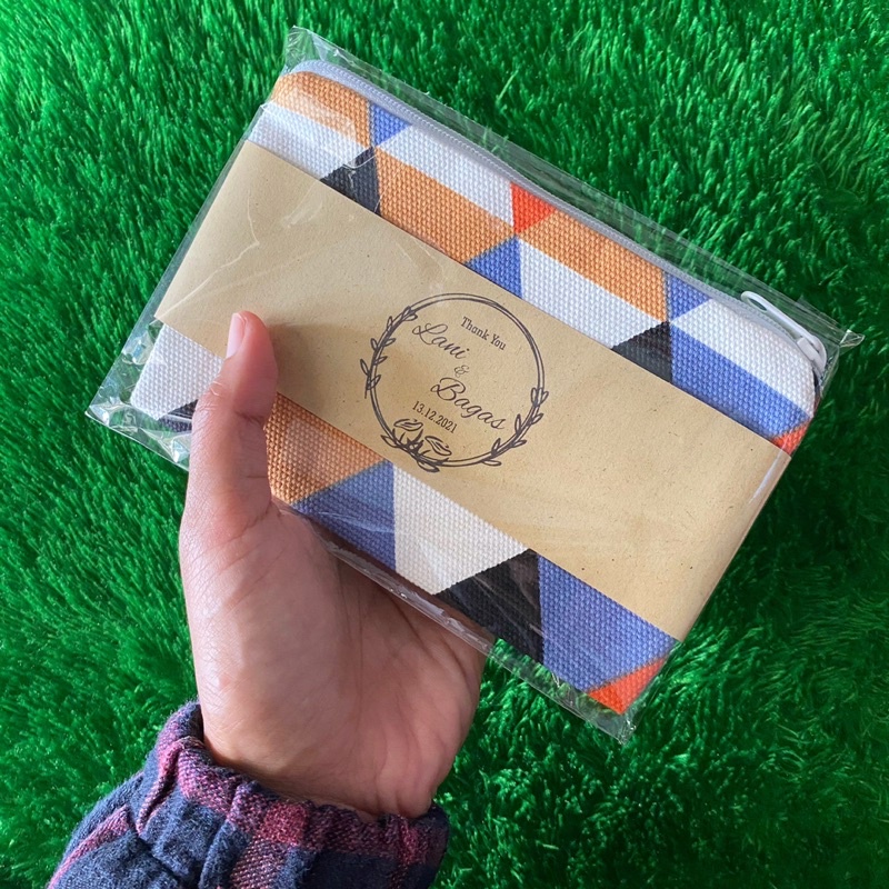 ViebeeSHOP ~ SOUVENIR PONOROGO Dompet Koin Kanvas Ukuran 14X10 Include Thanks Card Custom