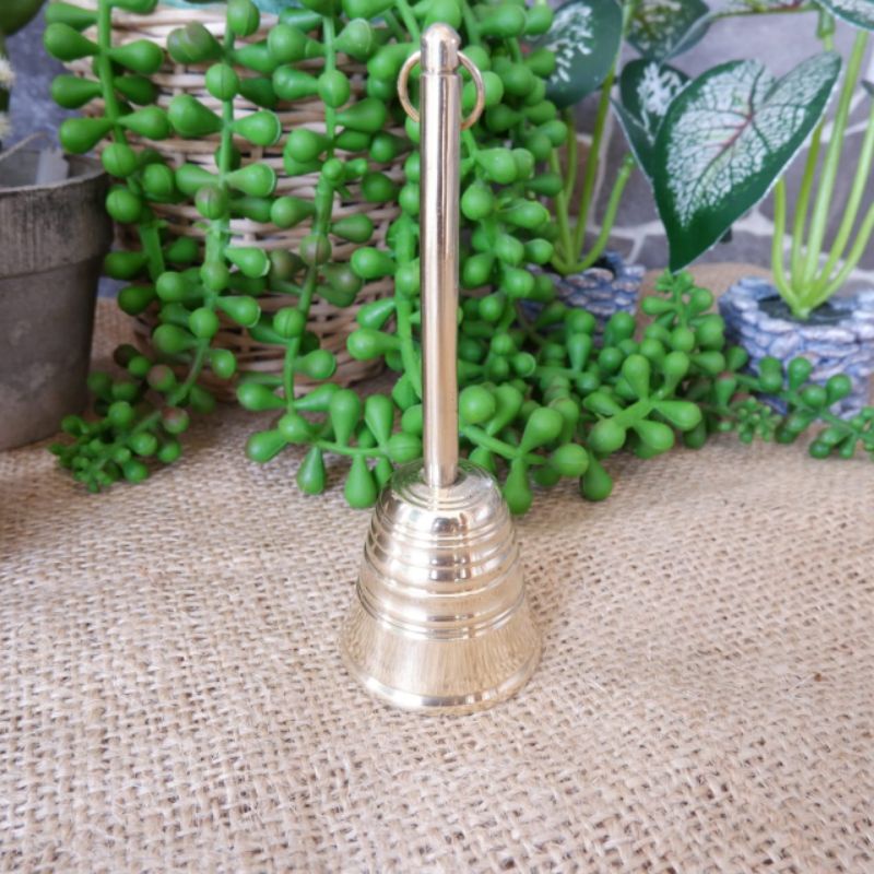 LONCENG TANGAN KUNINGAN LONCENG GAGANG BARANG ANTIK PAJANGAN RUMAH AKSESORIS LOCENG FILM HOROR COD