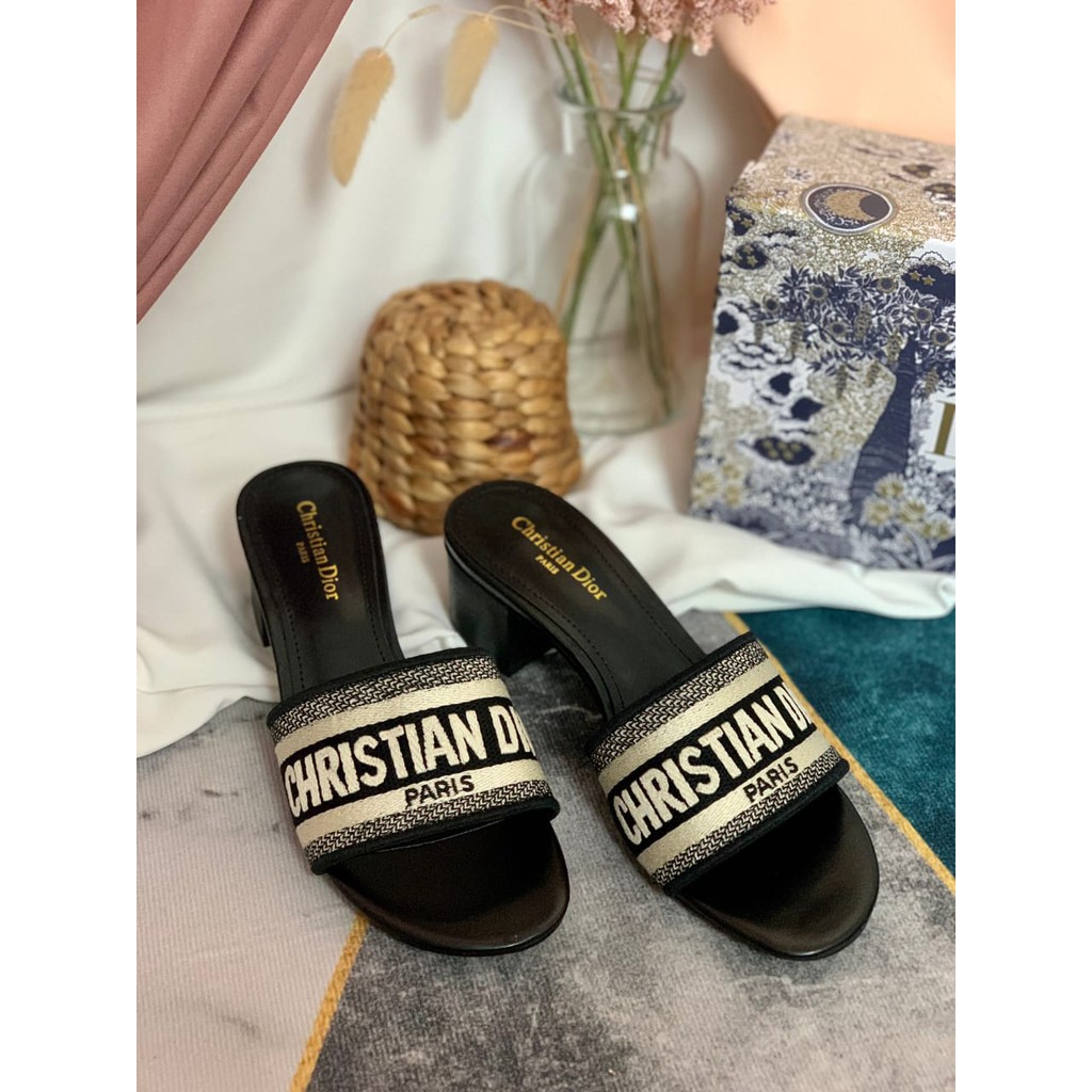 [7.7 Boombastis Sale⚡] - SANDAL WANITA DS015 DR FLATS SANDALS PREMIUM IMPORT