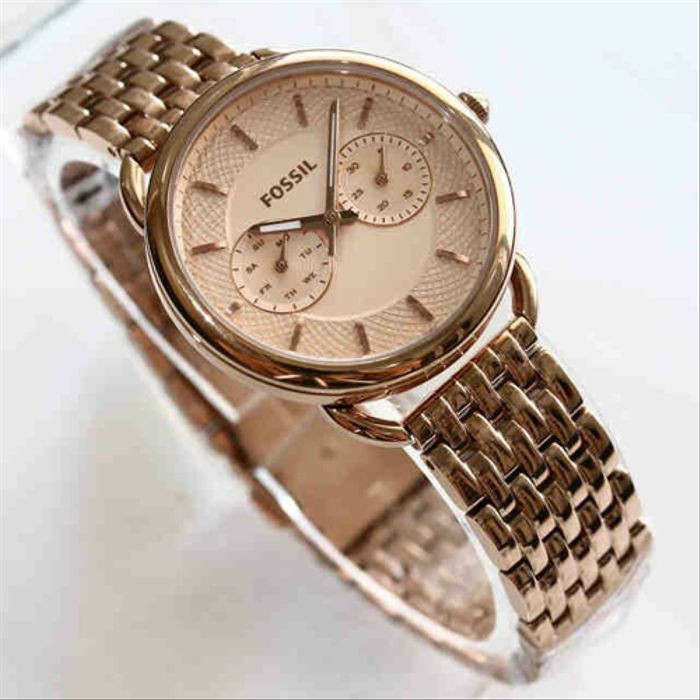 Jam Tangan Wanita Merk Fossil Type  ES 3713