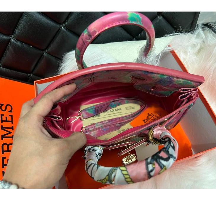 (TERBARU) NEW ARRIVAL TAS IMPORT BRANDED HB BUTTERFLY FREE BOX UK.24 SUPER BATAM WANITA HANDBAG PREM