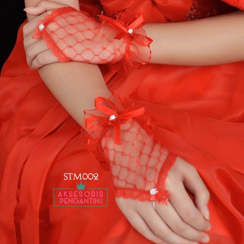 [STOCK TERBATAS] WEDDING GLOVES MERAH SARUNG TANGAN RENDA AKSESORIS PENGANTIN STM002